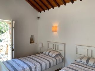 provencal house 8 Rooms for sale on AUPS (83630)