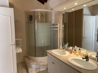 provencal house 8 Rooms for sale on AUPS (83630)