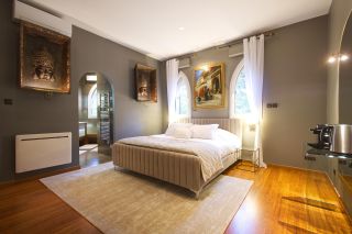 maison contemporaine 11 Pièces en vente sur BARGEMON (83830)