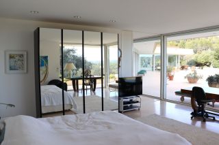 contemporary house 11 Rooms for sale on SALERNES (83690)