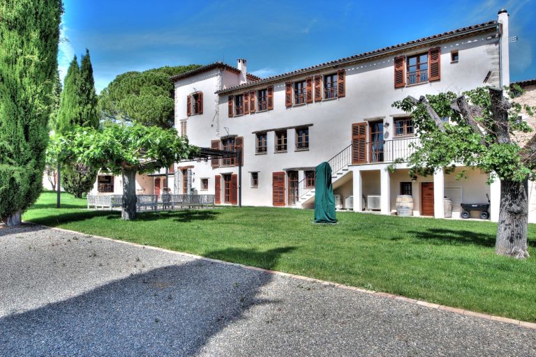maison provençale 11 Pièces en vente sur AUPS (83630)
