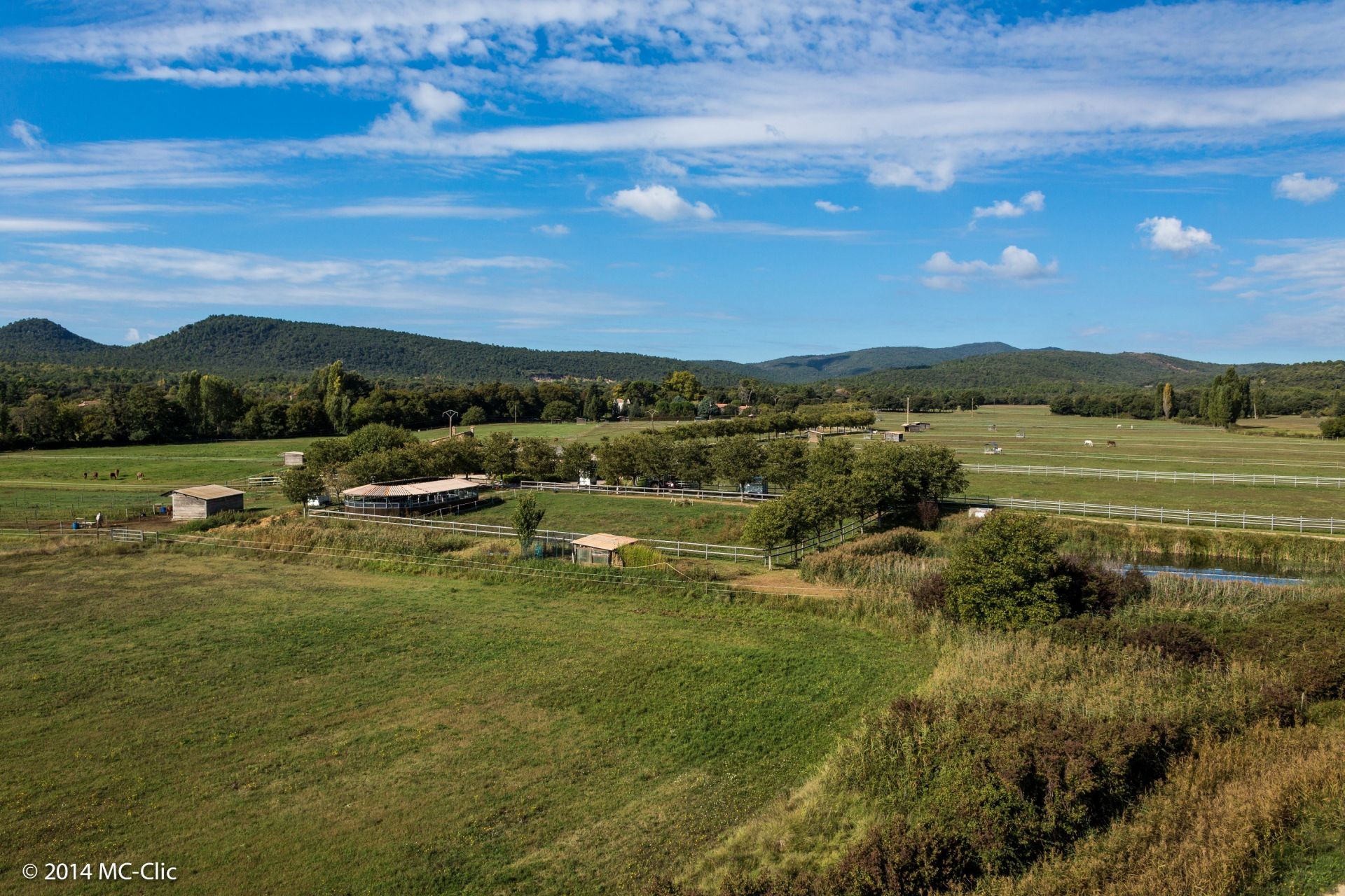 equestrian property 4 Rooms for sale on AMPUS (83111)
