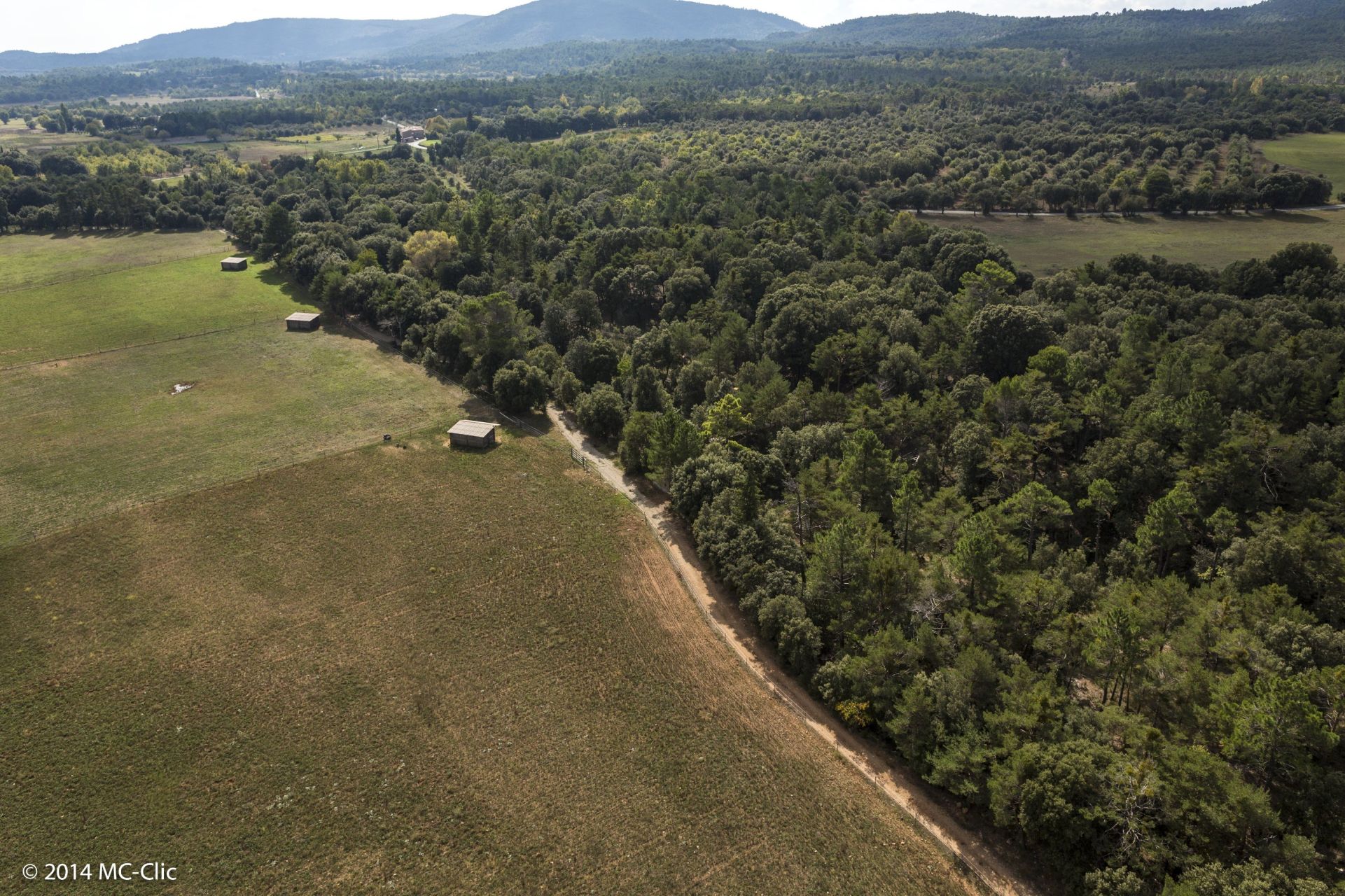 equestrian property 4 Rooms for sale on AMPUS (83111)