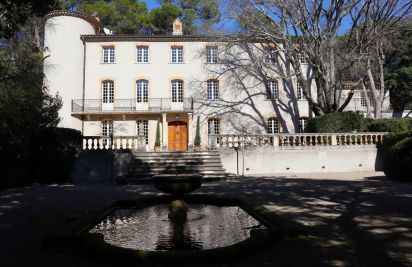 castle 15 Rooms for sale on LORGUES (83510) Sale Castle Lorgues 15 Rooms 900 m²
