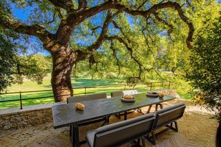 bastide 15 Rooms for sale on FOX AMPHOUX (83670)