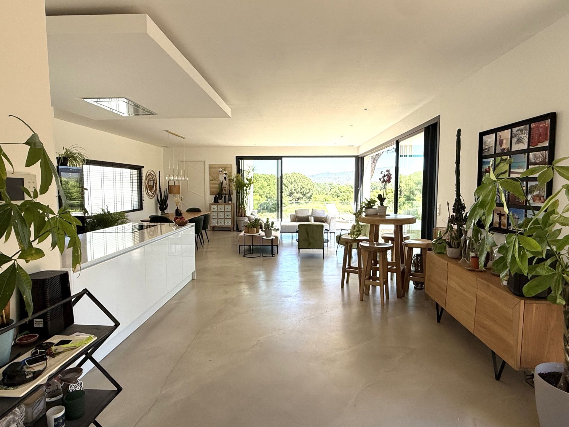 maison contemporaine 7 Pièces en vente sur VIDAUBAN (83550)