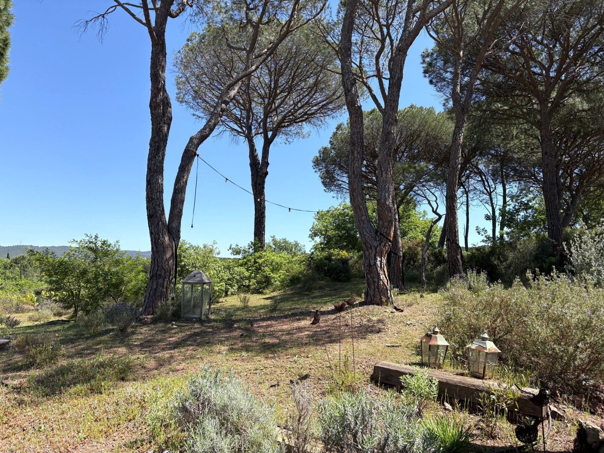 maison contemporaine 7 Pièces en vente sur VIDAUBAN (83550)