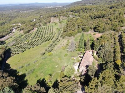 bastide 14 Rooms for sale on TOURTOUR (83690) Sale Bastide Tourtour 14 Rooms 400 m²