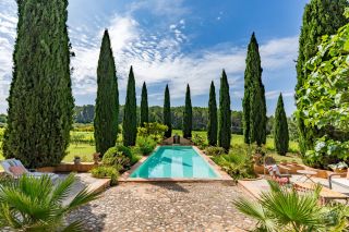 wine estate 8 Rooms for sale on VILLECROZE (83690)