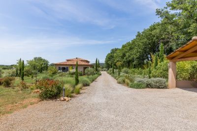 Vente Villa Aups 6 Pièces 261 m²