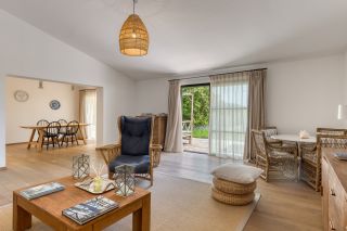 property 8 Rooms for sale on FLAYOSC (83780)