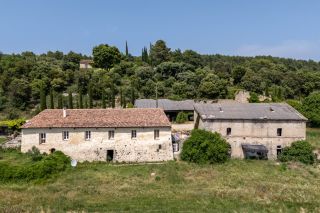 property 8 Rooms for sale on FLAYOSC (83780)