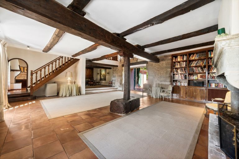 bastide 11 Pièces en vente sur MOISSAC BELLEVUE (83630)