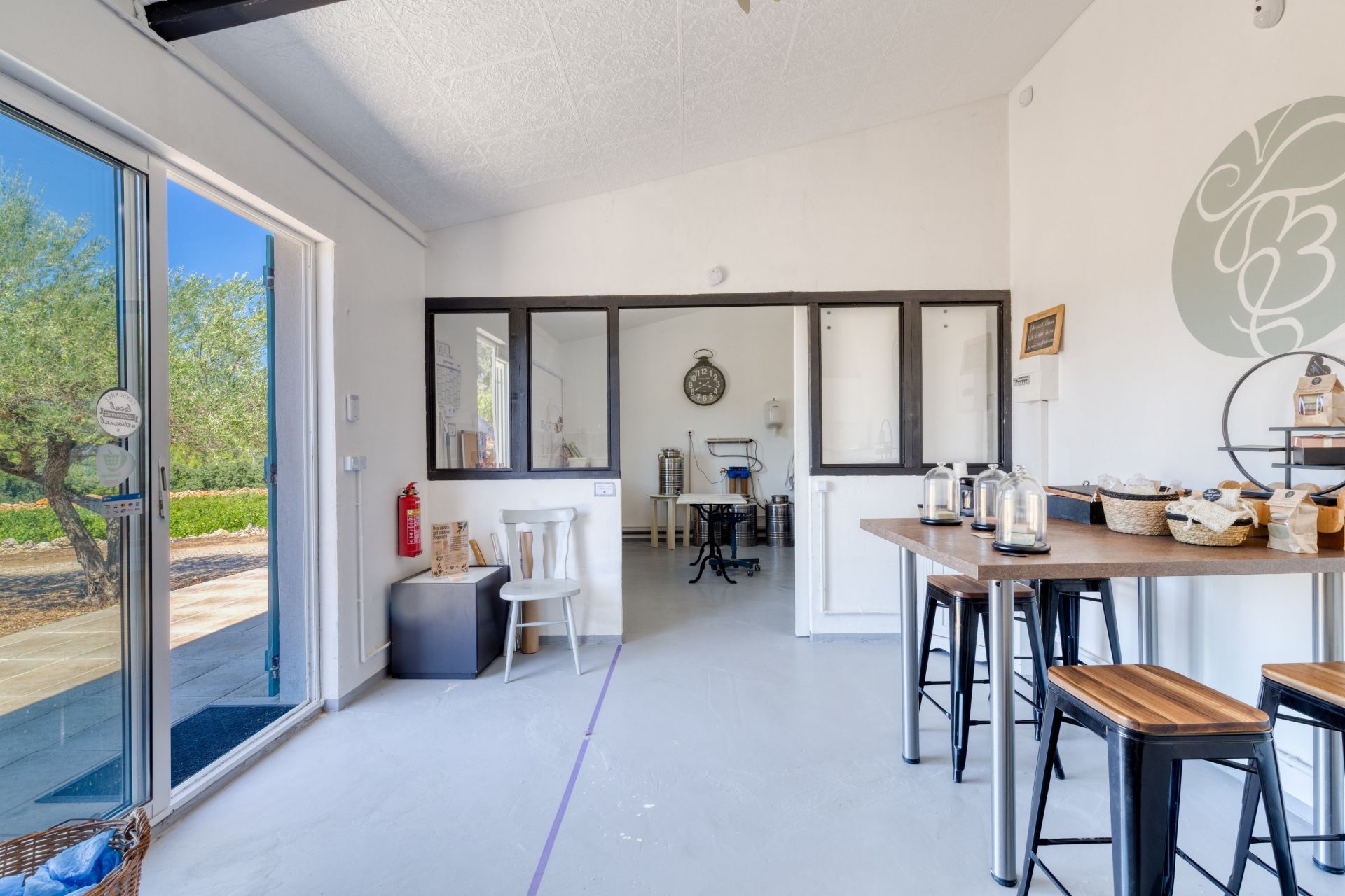 propriété viticole 7 Pièces en vente sur ENTRECASTEAUX (83570)