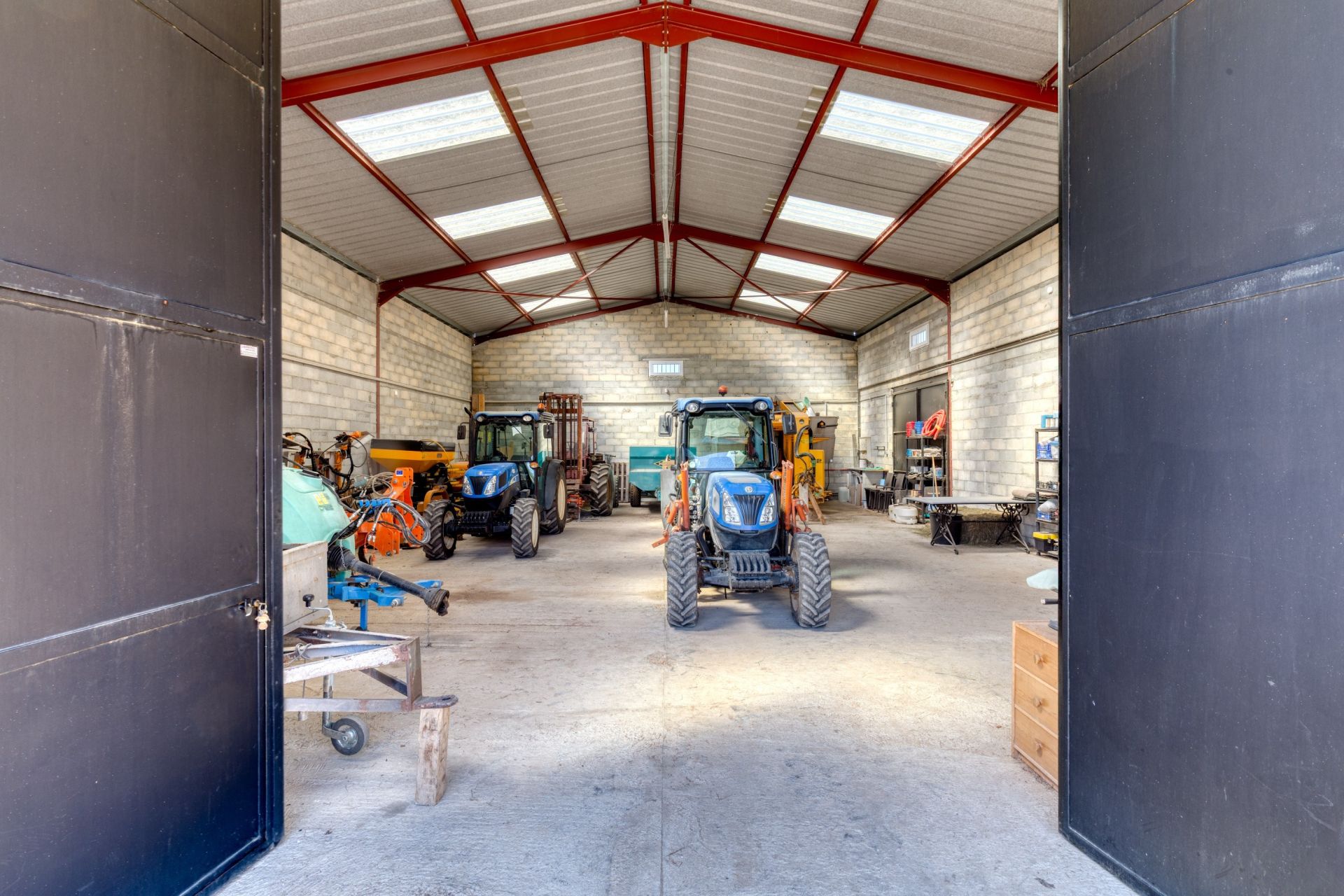 propriété viticole 7 Pièces en vente sur ENTRECASTEAUX (83570)