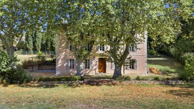 bastide 14 Rooms for sale on AUPS (83630)