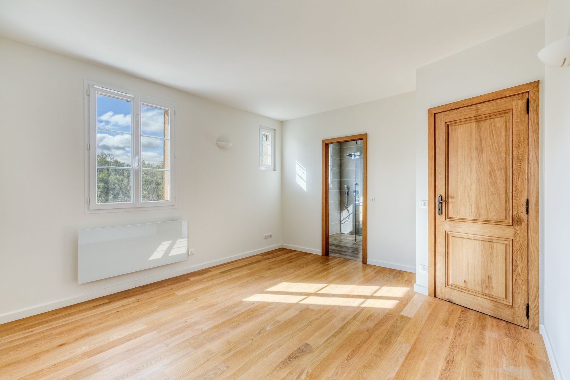 provencal house 4 Rooms for sale on SALERNES (83690)