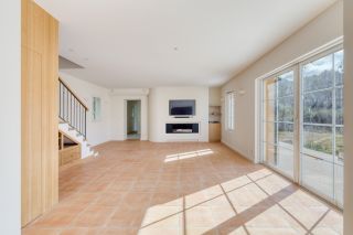 provencal house 4 Rooms for sale on SALERNES (83690)