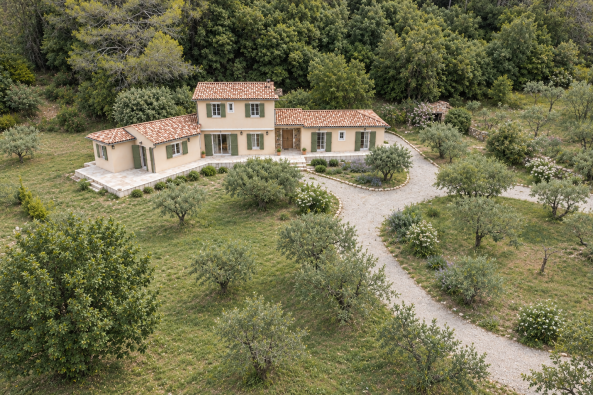 Sale Provencal house Salernes 4&nbsp;Rooms 171&nbsp;m²