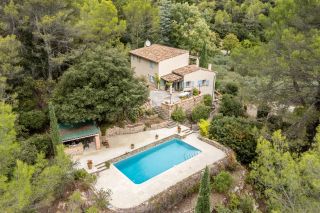 property 10 Rooms for sale on SALERNES (83690)