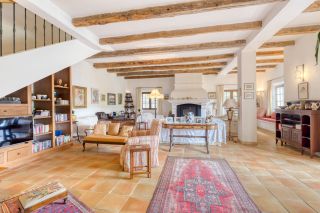 property 10 Rooms for sale on SALERNES (83690)