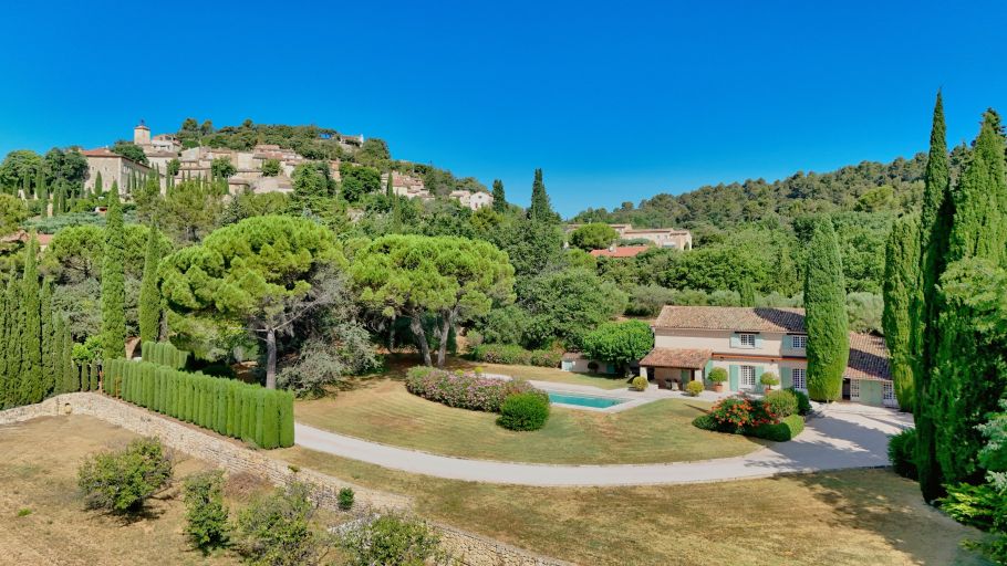 bastide 11 Pièces en vente sur MOISSAC BELLEVUE (83630)