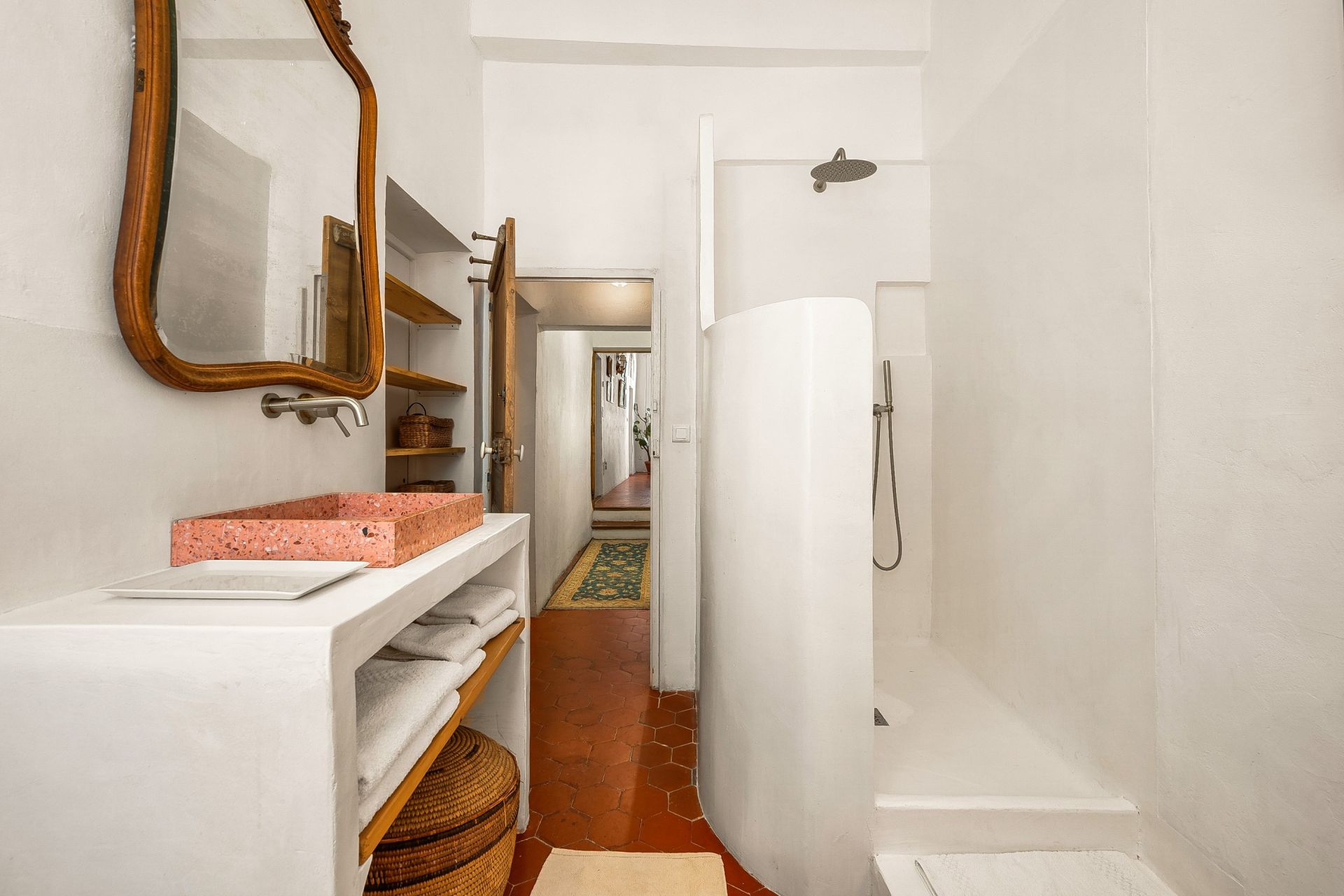 maison provençale 9 Pièces en vente sur COTIGNAC (83570)