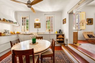 maison provençale 9 Pièces en vente sur COTIGNAC (83570)