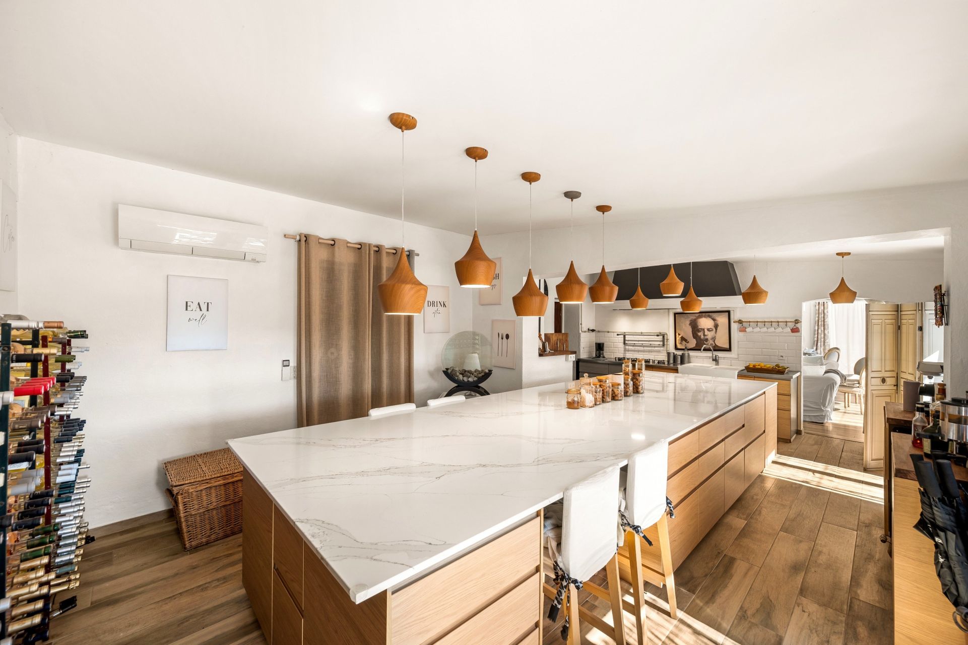 maison provençale 13 Pièces en vente sur COTIGNAC (83570)