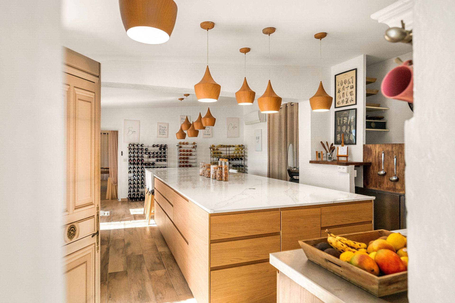 maison provençale 13 Pièces en vente sur COTIGNAC (83570)