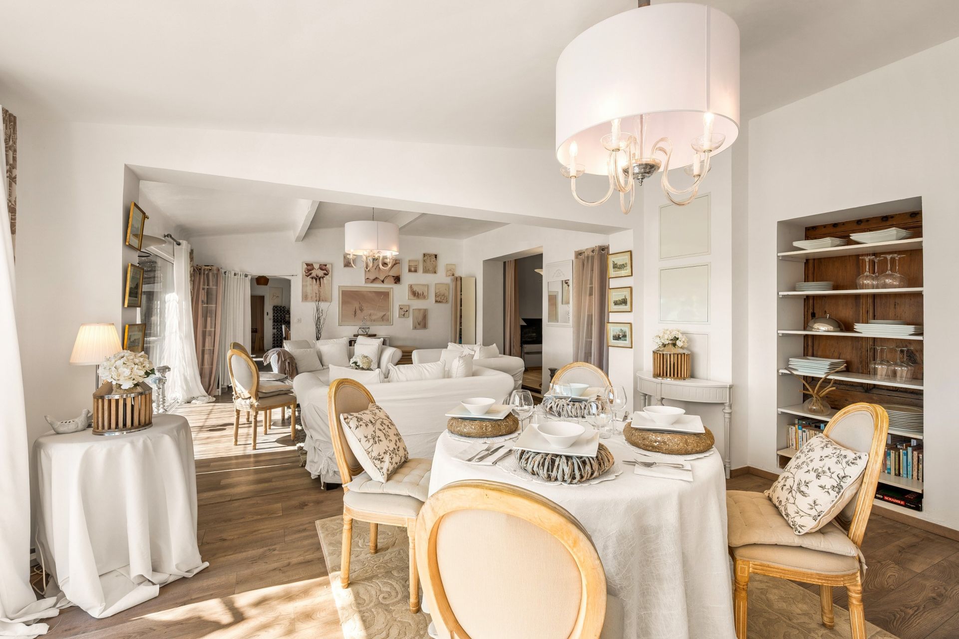 maison provençale 13 Pièces en vente sur COTIGNAC (83570)