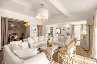 maison provençale 13 Pièces en vente sur COTIGNAC (83570)