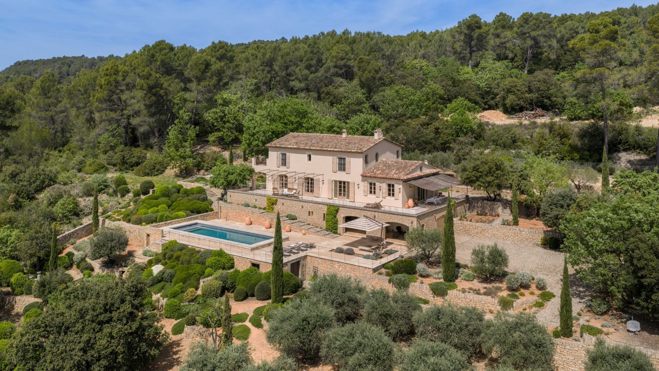 bastide 6 Rooms for sale on COTIGNAC (83570)