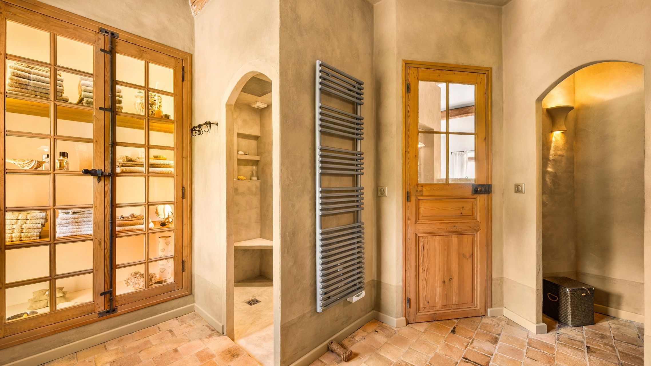 bastide 6 Pièces en vente sur COTIGNAC (83570)