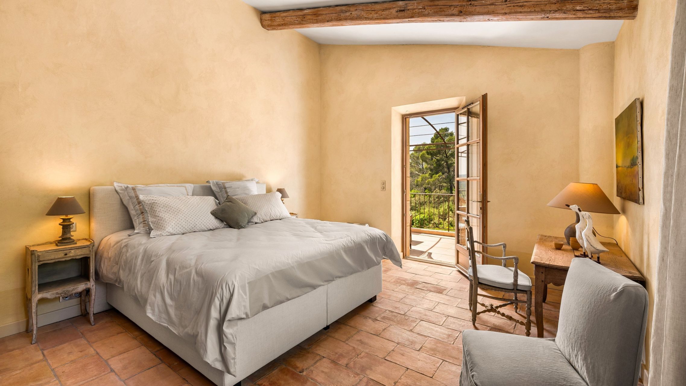 bastide 6 Pièces en vente sur COTIGNAC (83570)