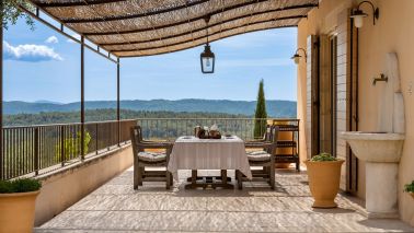 bastide 6 Pièces en vente sur ENTRECASTEAUX (83570)
