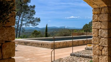 bastide 6 Pièces en vente sur ENTRECASTEAUX (83570)