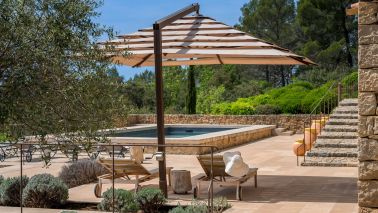 bastide 6 Pièces en vente sur COTIGNAC (83570)