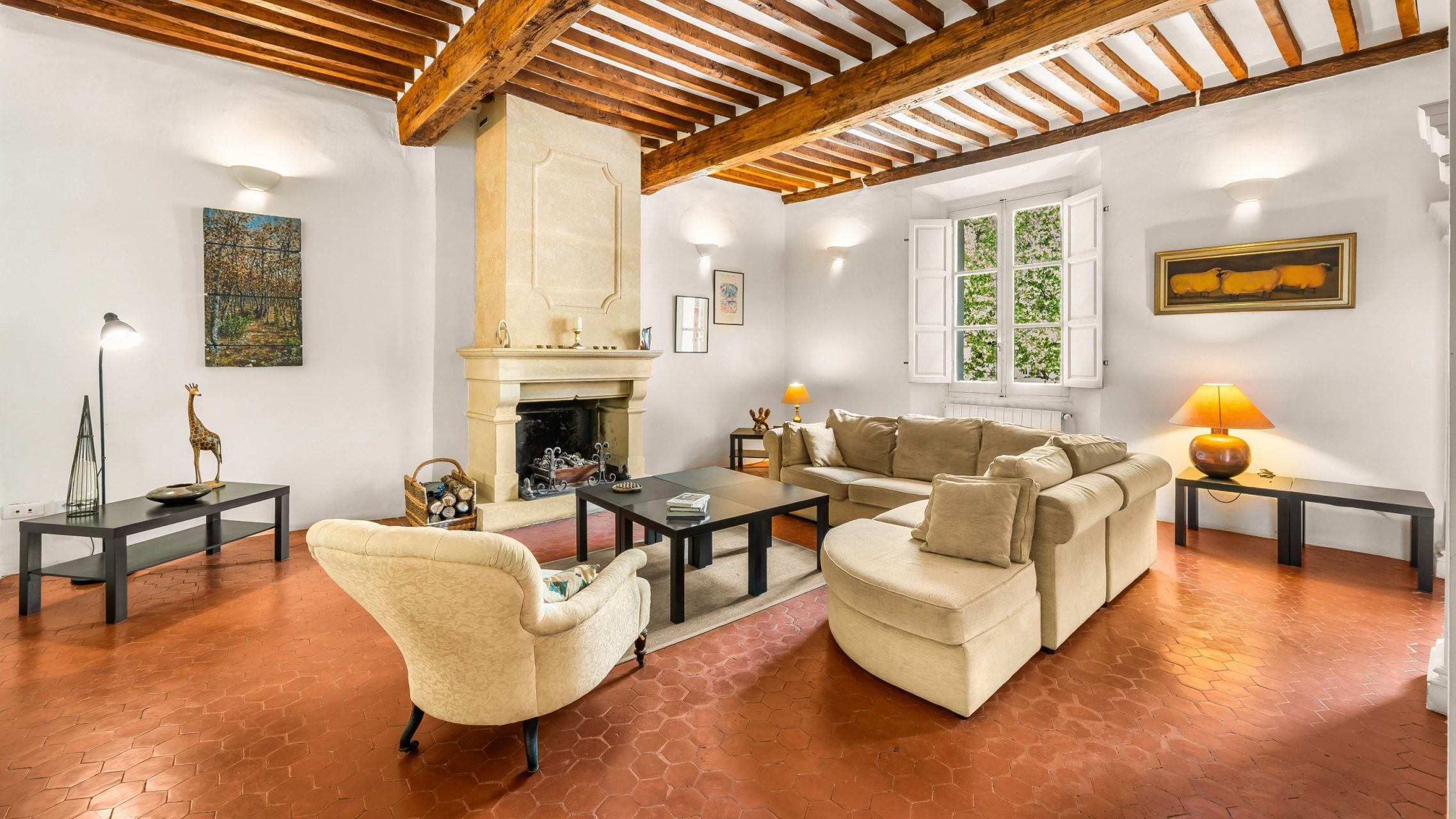 maison provençale 10 Pièces en vente sur VARAGES (83670)