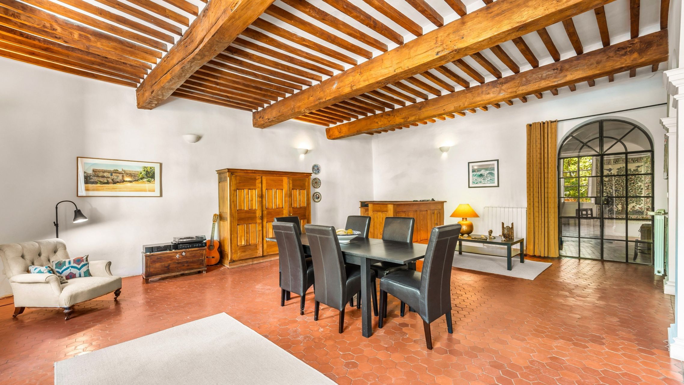 maison provençale 10 Pièces en vente sur VARAGES (83670)