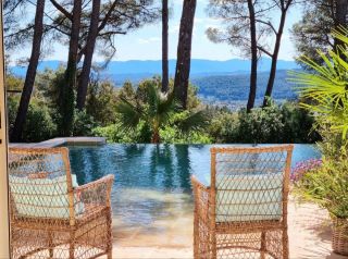 provencal house 7 Rooms for sale on DRAGUIGNAN (83300)