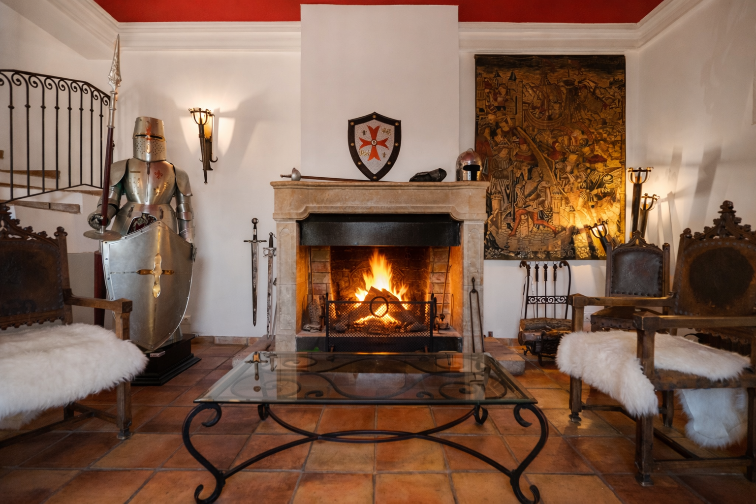 property 7 Rooms for sale on FIGANIERES (83830)