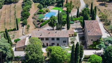 bastide 30 Rooms for sale on AMPUS (83111)