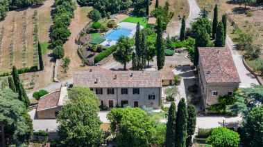 bastide 30 Pièces en vente sur AMPUS (83111)