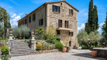 bastide 30 Rooms for sale on AMPUS (83111)