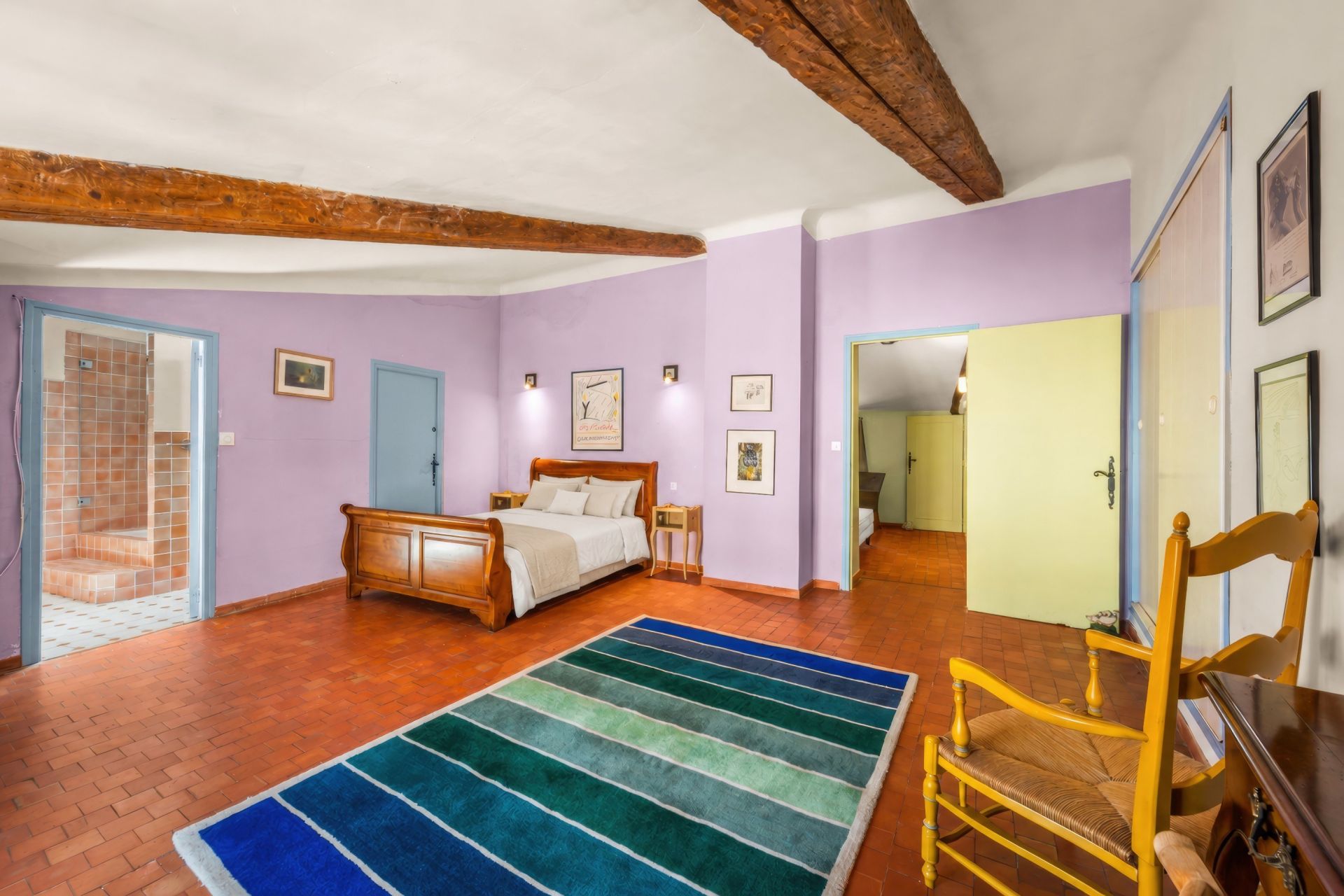 townhouse 7 Rooms for sale on VILLECROZE (83690)