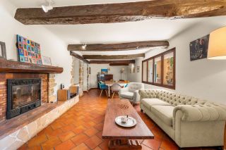 townhouse 7 Rooms for sale on VILLECROZE (83690)