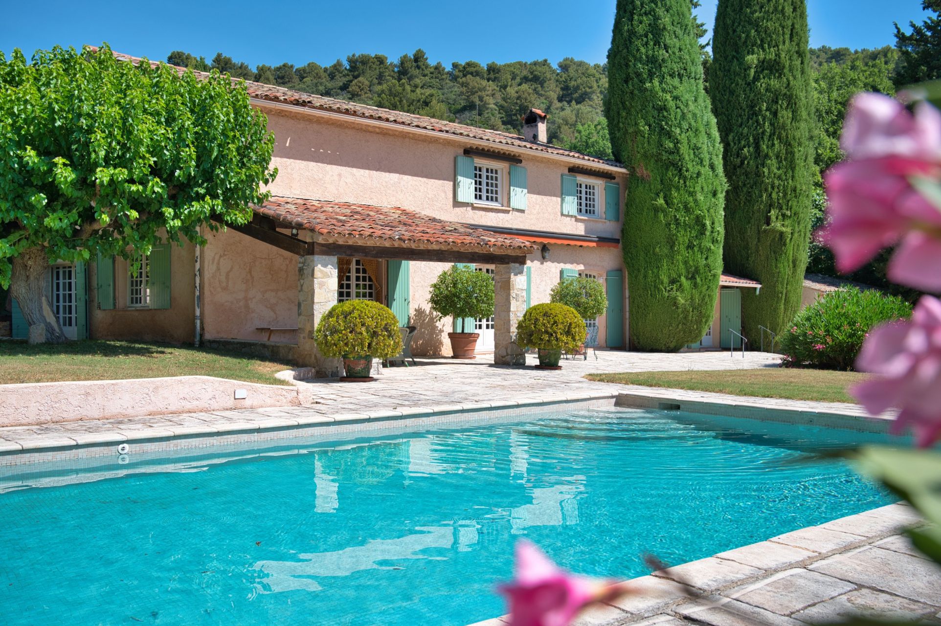 bastide 11 Rooms for sale on MOISSAC BELLEVUE (83630)