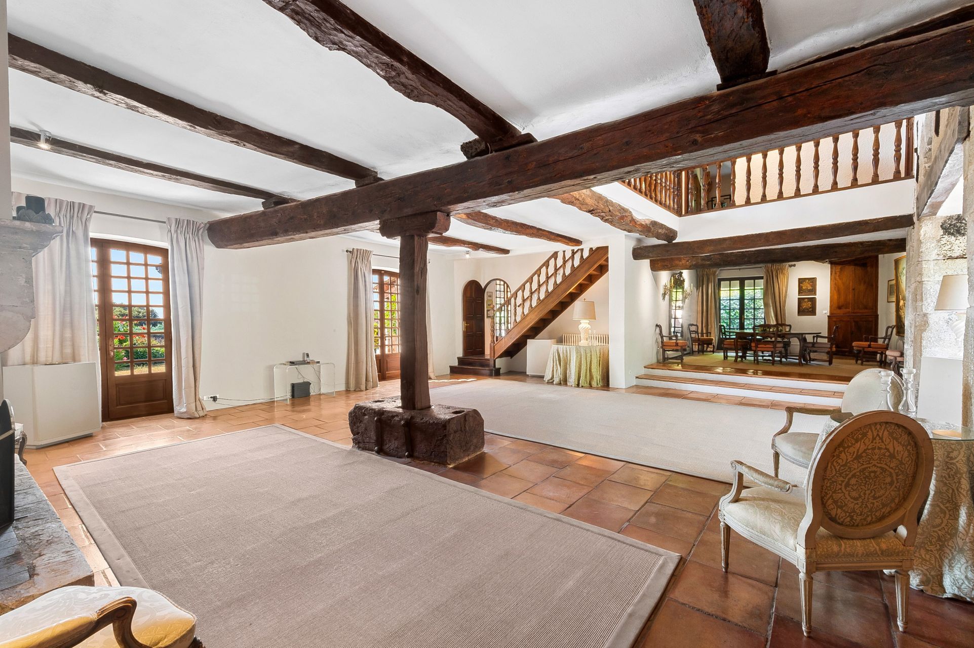 bastide 11 Rooms for sale on MOISSAC BELLEVUE (83630)
