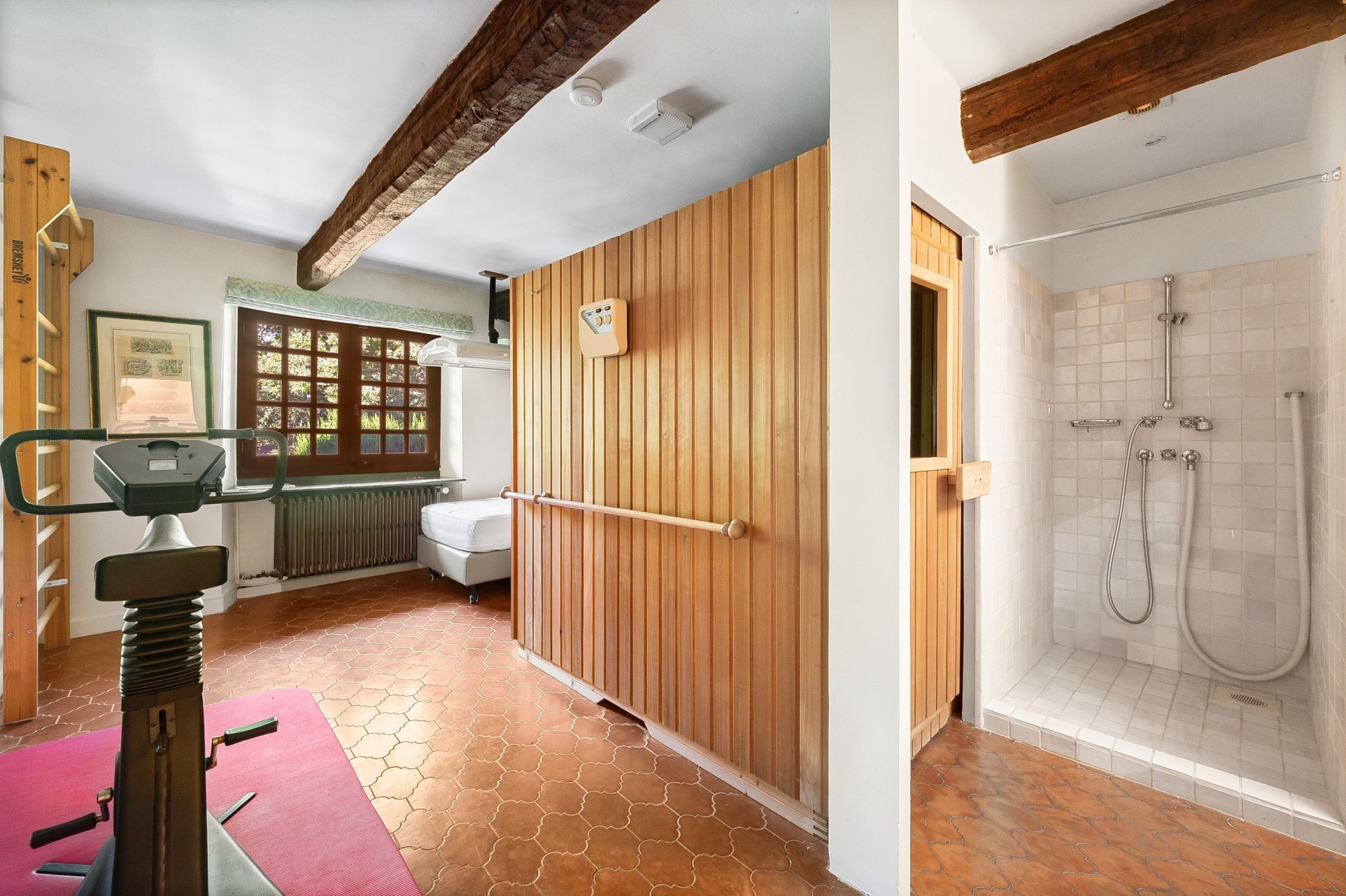 bastide 11 Rooms for sale on MOISSAC BELLEVUE (83630)
